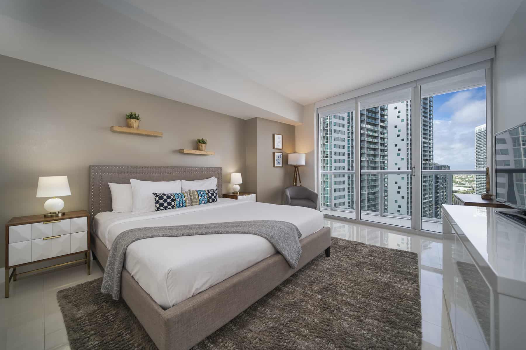 Premier One Bedroom River and City View